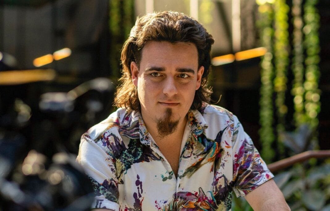 palmer-luckey-says-the-coolest-thing-about-anduril-expanding-to-long-beach-is-the-fighter-jets