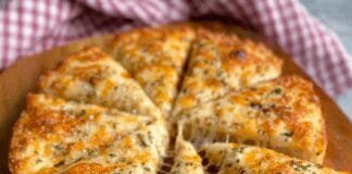 air-fryer-cheesy-tortilla-garlic-bread
