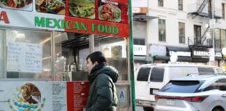 how-popwheels-helped-a-food-cart-ditch-generators-for-e-bike-batteries