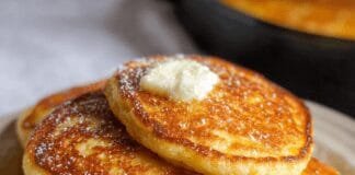 southern-hoe-cakes-(johnny-cakes)