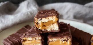 homemade-vegan-snickers-bars-(4-ingredients!)