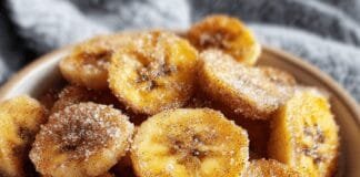 cinnamon-sugar-air-fryer-banana-chips-(crispy-&-guilt-free)