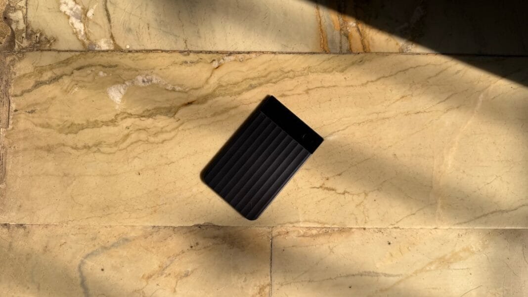 these-ai-notetaking-devices-can-help-you-record-and-transcribe-your-meetings