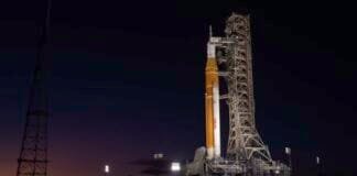 unable-to-tame-hydrogen-leaks,-nasa-delays-launch-of-artemis-ii-until-march