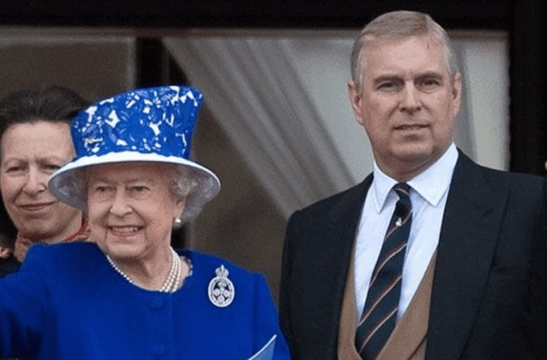 why-queen-elizabeth-is-being-blamed-for-andrew’s-bad-behavior