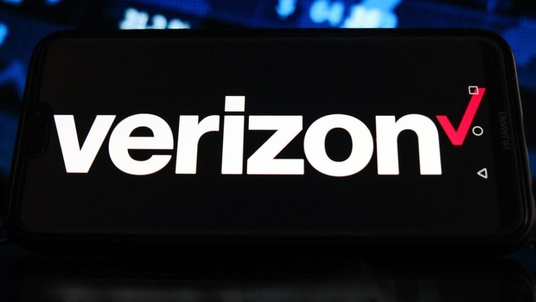 verizon-acknowledges-“pain”-of-new-unlock-policy,-suggests-change-is-coming