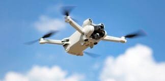 dji-sues-the-fcc-for-“carelessly”-restricting-its-drones
