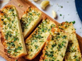 The Best Garlic Bread You’ll Ever Eat the-best-garlic-bread-you’ll-ever-eat