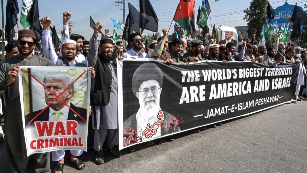 deadly-protests-erupt-across-pakistan-after-killing-of-iran’s-supreme-leader