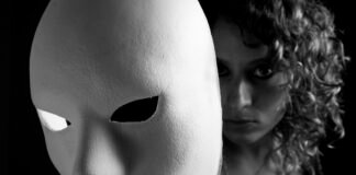 llms-can-unmask-pseudonymous-users-at-scale-with-surprising-accuracy