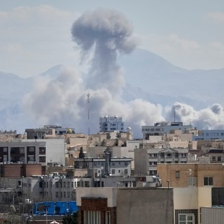 dem-candidate-for-rep.-eric-swalwell’s-seat-donated-to-far-right-republicans-—-including-laura-loomer dem-candidate-for-rep.-eric-swalwell’s-seat-donated-to-far-right-republicans-—-including-laura-loomer