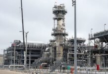 trump-gets-data-center-companies-to-pledge-to-pay-for-power-generation