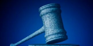 ai-startup-sues-ex-ceo,-saying-he-took-41gb-of-email-and-lied-on-resume