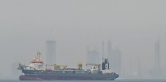 long-way-round:-cape-route-filling-the-hormuz-gap