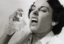 woman-sneezes-out-maggots-after-fly-larvae-get-trapped-in-her-deviated-septum
