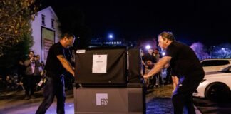 this-dhs-official-oversees-the-security-of-federal-elections-he-wants-to-ban-voting-machines.