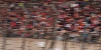 f1-in-china:-i’ve-never-seen-so-many-people-in-those-grandstands