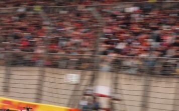 f1-in-china:-i’ve-never-seen-so-many-people-in-those-grandstands