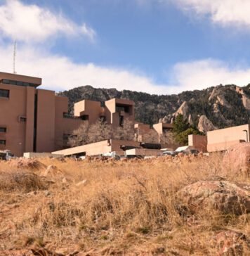 trump’s-plan-to-shut-down-weather-and-climate-center-triggers-lawsuit