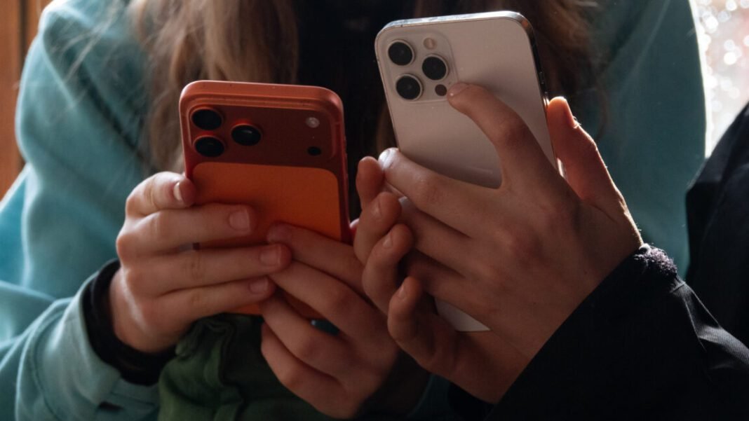 hundreds-of-millions-of-iphones-can-be-hacked-with-a-new-tool-found-in-the-wild