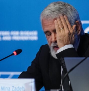 rfk-may-replace-entire-panel-of-cdc-vaccine-advisors-again,-ally-lets-slip