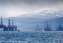 Oil Giants Push EU to Reconsider Arctic Drilling Ban oil-giants-push-eu-to-reconsider-arctic-drilling-ban