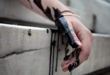 crude-realities:-a-knife-to-the-world’s-energy-jugular