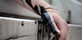 crude-realities:-a-knife-to-the-world’s-energy-jugular