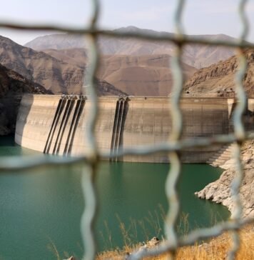 iran-was-already-running-out-of-water-then-came-the-‘war-on-infrastructure.’