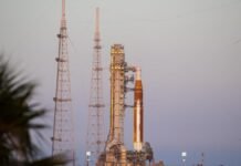 After more than 53 years, humans may finally return to the Moon this week after-more-than-53-years,-humans-may-finally-return-to-the-moon-this-week