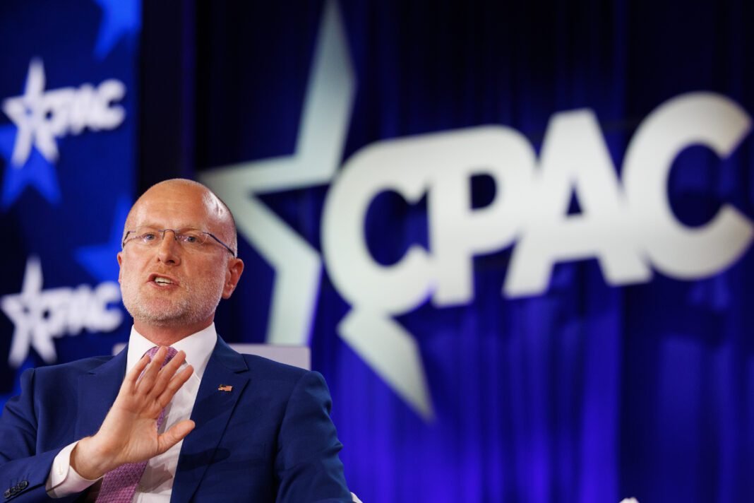 trump’s-fcc-chief-says-his-censorship-protects-the-little-guy-it-really-serves-one-powerful-man. trump’s-fcc-chief-says-his-censorship-protects-the-little-guy-it-really-serves-one-powerful-man.