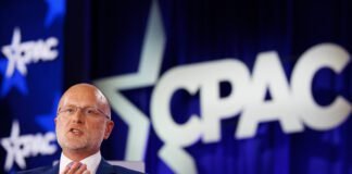 trump’s-fcc-chief-says-his-censorship-protects-the-little-guy-it-really-serves-one-powerful-man.