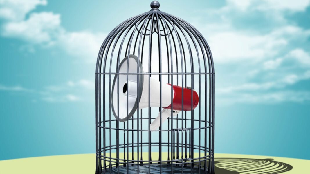 us-falls-below-ukraine-in-press-freedom-as-global-autocracy-takes-hold
