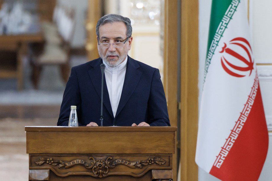 iran-seeks-no-ceasefire-but-complete-end-to-war:-foreign-minister iran-seeks-no-ceasefire-but-complete-end-to-war:-foreign-minister