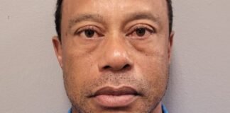 sweaty,-glassy-eyed-tiger-woods-blames-cell-phone-use-for-his-car-crash