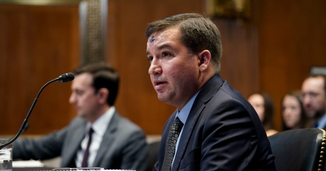 the-trump-epa-official-in-charge-of-methane-regulations-helped-write-oil-industry-argument-against-those-rules