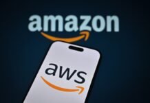 amazon’s-cloud-operation-in-bahrain-damaged-in-iran-strike:-report