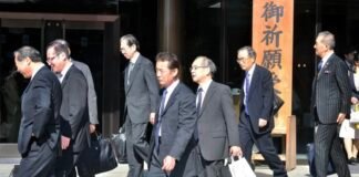 salarymen,-specialists,-startups-and-the-ai-future-of-work