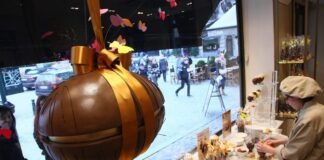 why-does-chocolate-cost-so-much-this-easter,-when-cocoa’s-price-is-at-a-3‑year low?