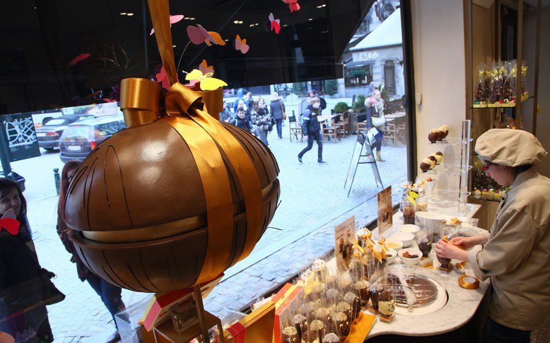 why-does-chocolate-cost-so-much-this-easter,-when-cocoa’s-price-is-at-a-3‑year low? why-does-chocolate-cost-so-much-this-easter,-when-cocoa’s-price-is-at-a-3‑year low?