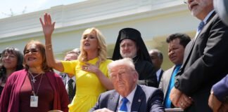 far-right-religious-leaders-advising-trump-see-iran-as-an-end-times-holy-war
