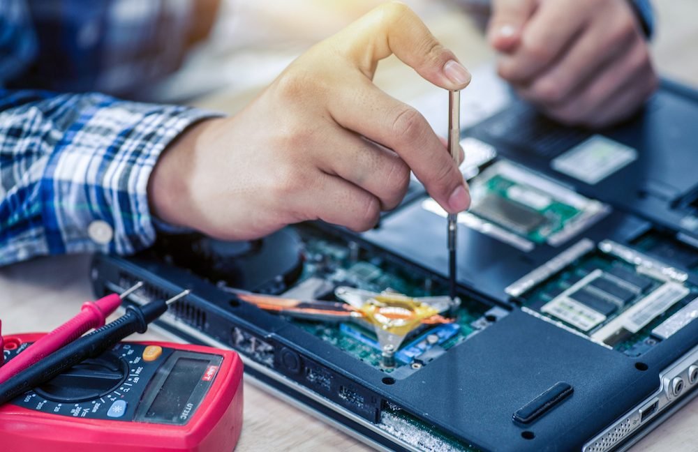 tech-companies-are-trying-to-neuter-colorado’s-landmark-right-to-repair-law tech-companies-are-trying-to-neuter-colorado’s-landmark-right-to-repair-law