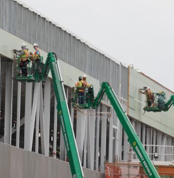 data-centers-are-straining-the-grid.-can-they-be-forced-to-pay-for-it?