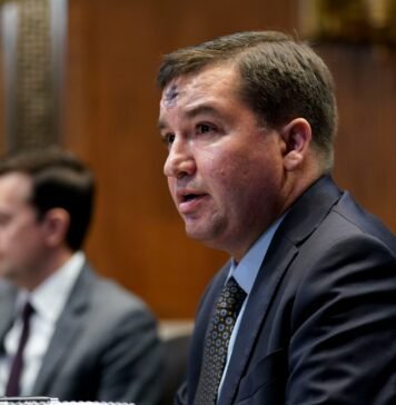 the-trump-epa-official-in-charge-of-methane-regulations-helped-write-an-oil-industry-argument-against-those-rules