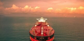 shipping’s-next-crisis-could-be-a-shortage-of-crew,-not-cargo