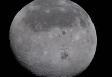astronauts-set-distance-record,-revealing-the-moon-as-a-place-to-be-explored