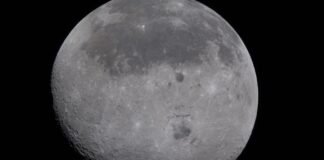astronauts-set-distance-record,-revealing-the-moon-as-a-place-to-be-explored