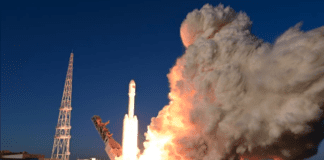 us-china-space-race-shifts-into-a-higher-lunar-gear