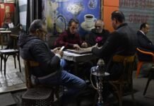 egypt-cuts-cairo’s-nights-short-as-energy-costs-soar