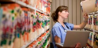 trump-admin-makes-sweeping-request-for-medical-records-of-federal-workers